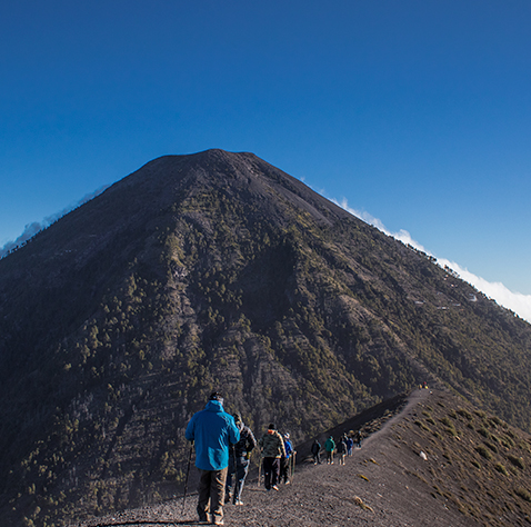 Una mirada cercana al volcán Antuco